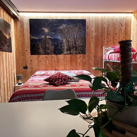 Residenze Vezza - La Corteccia- Apartment Vezza d'Oglio Luaran gambar