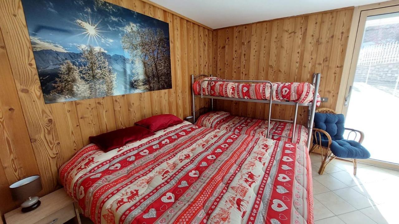 Residenze Vezza - La Corteccia- Apartment Vezza d'Oglio Luaran gambar