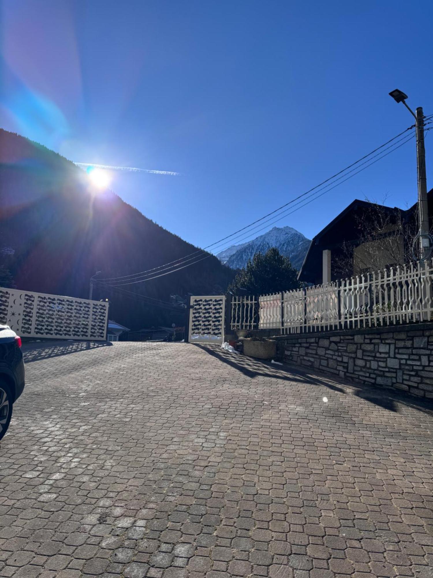 Residenze Vezza - La Corteccia- Apartment Vezza d'Oglio Luaran gambar